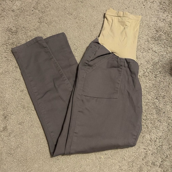 Grey maternity fitted pants - Picture 1 of 4
